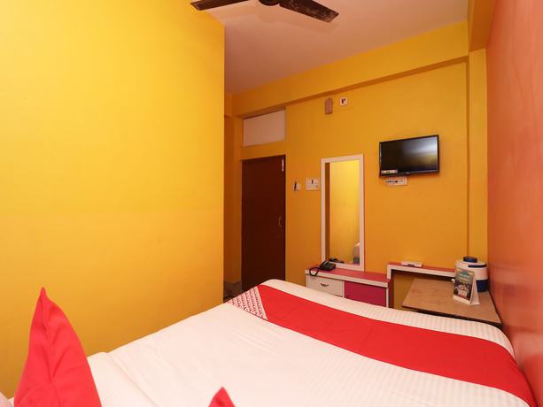 Imagen de la habitación del Hotel OYO 27996 Green Park. Foto 17