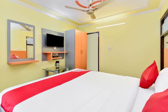 Imagen de la habitación del Hotel OYO 28054 Suraj Villa. Foto 4