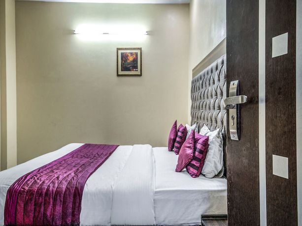 Imagen de la habitación del Hotel OYO 2807 Crosswinds Residency, Noida. Foto 17