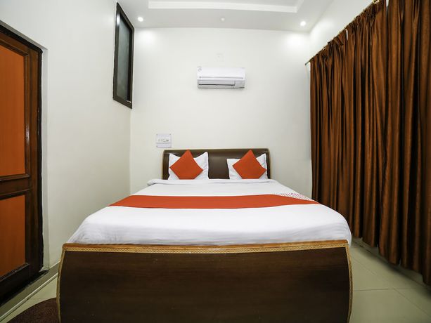 Imagen de la habitación del Hotel OYO 28071 Prakash Regency. Foto 13
