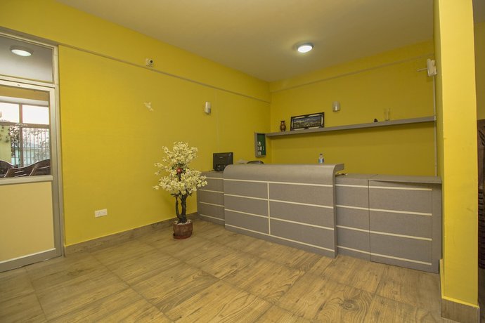 Imagen de los interiores del Hotel OYO 28084 Pangolin. Foto 17