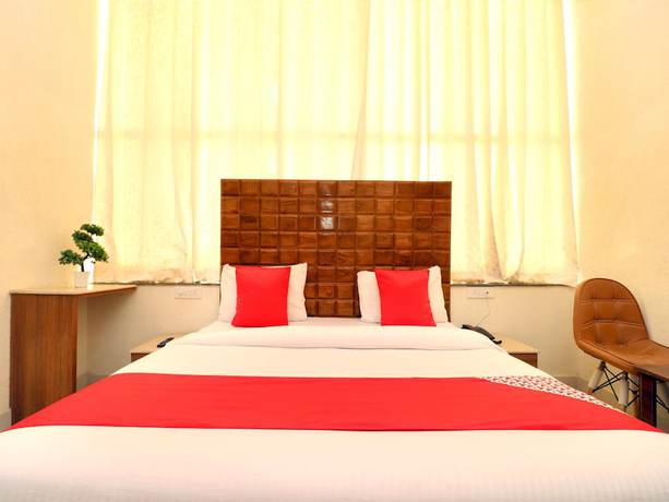 Imagen de la habitación del Hotel OYO 28142 Sharrytel. Foto 7