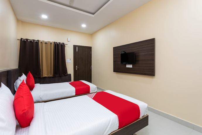 Imagen de la habitación del Hotel OYO 28247 SMR Palace. Foto 5