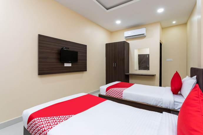 Imagen de la habitación del Hotel OYO 28247 SMR Palace. Foto 7