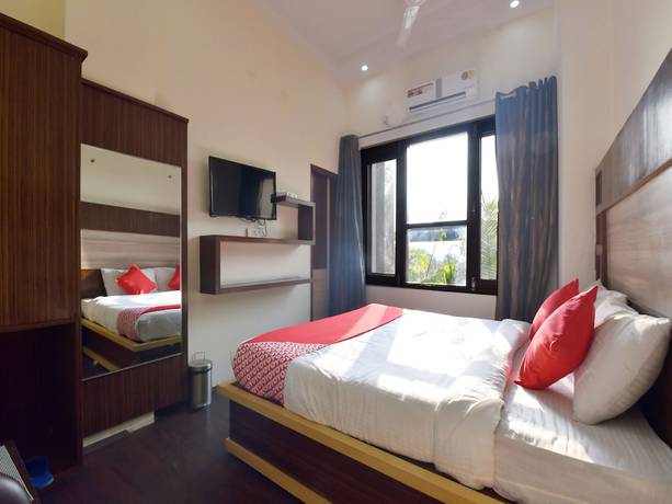Imagen de la habitación del Hotel OYO 28322 Paradise. Foto 11