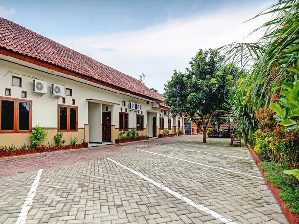 Imagen general del Hotel OYO 2835 Sakinah Family Residence. Foto 25