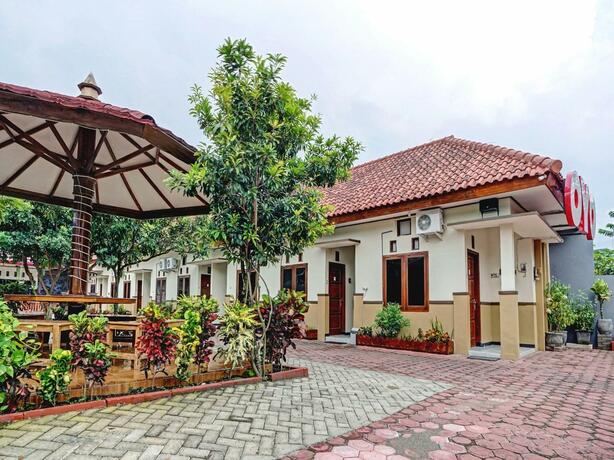 Imagen general del Hotel OYO 2835 Sakinah Family Residence. Foto 27