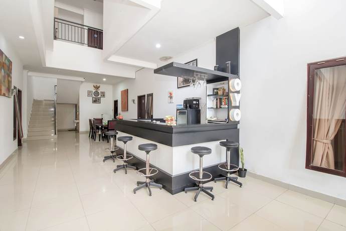 Imagen de los interiores del Hotel OYO 2836 Sekar Sari Residence. Foto 16