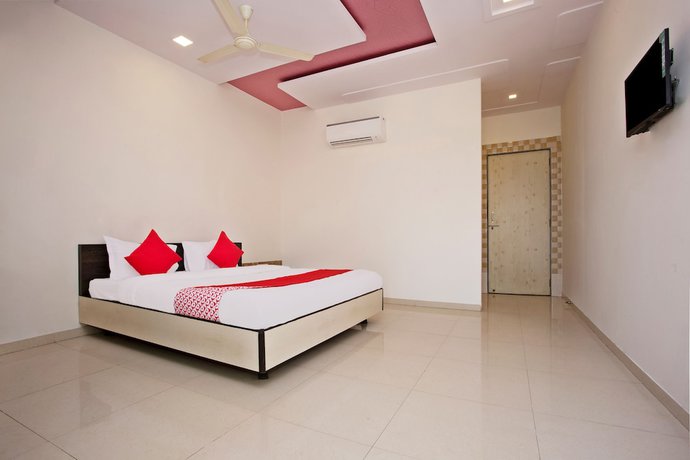 Imagen de la habitación del Hotel OYO 28363 Sai Icon Residency. Foto 16
