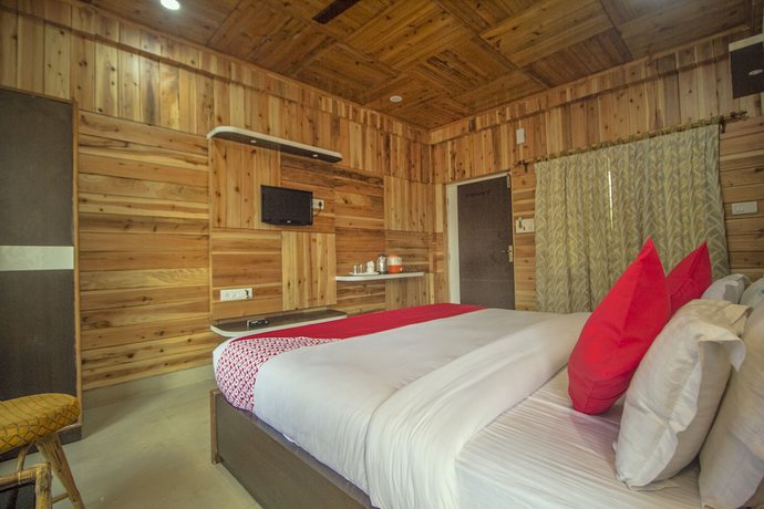 Imagen de la habitación del Hotel OYO 28412 Green Touch Eco Resort. Foto 11