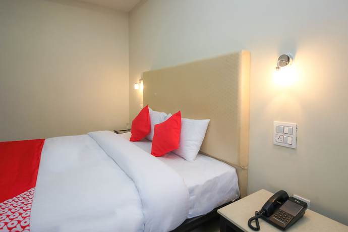 Imagen de la habitación del Hotel OYO 28425 Dal Lake Resort. Foto 7