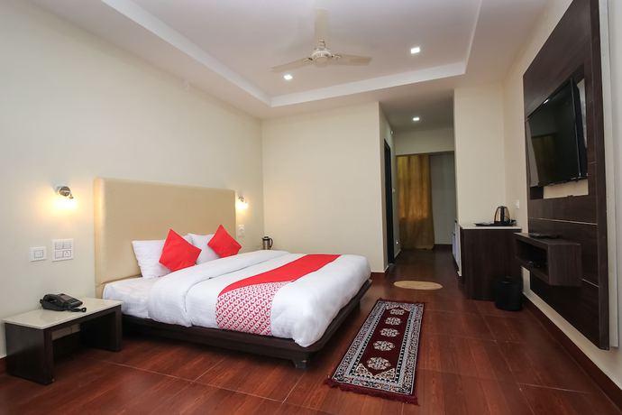 Imagen de la habitación del Hotel OYO 28425 Dal Lake Resort. Foto 8