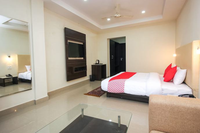 Imagen de la habitación del Hotel OYO 28425 Dal Lake Resort. Foto 12