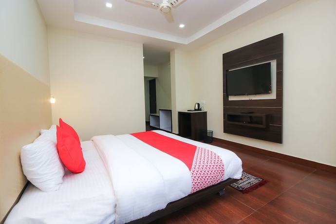 Imagen de la habitación del Hotel OYO 28425 Dal Lake Resort. Foto 15