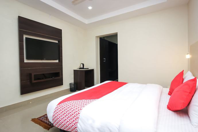 Imagen de la habitación del Hotel OYO 28425 Dal Lake Resort. Foto 16