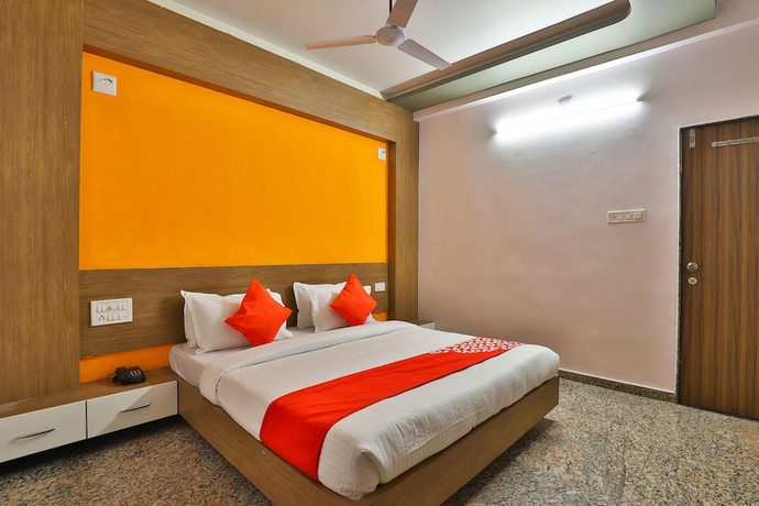 Imagen de la habitación del Hotel OYO 28444 Ab Apple. Foto 5