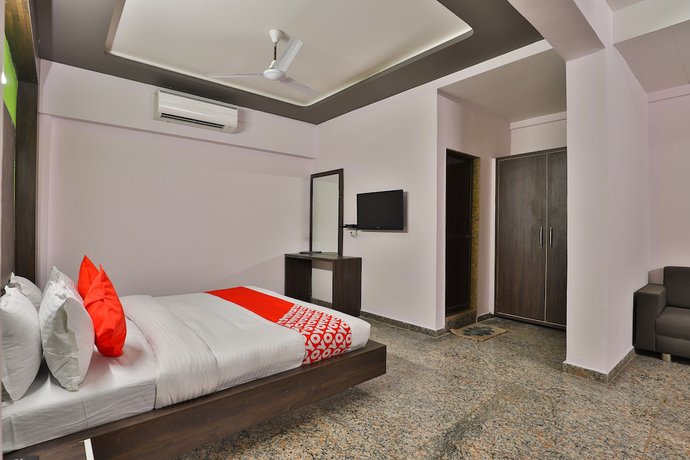 Imagen de la habitación del Hotel OYO 28444 Ab Apple. Foto 14