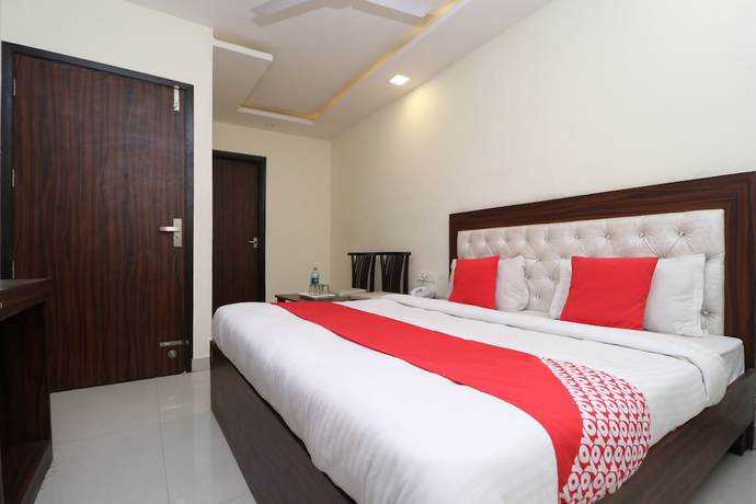 Imagen de la habitación del Hotel OYO 28646 Golden Heart. Foto 13