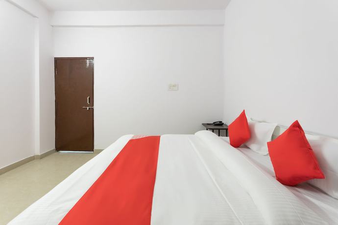 Imagen de la habitación del Hotel OYO 28691 Golden Star. Foto 9