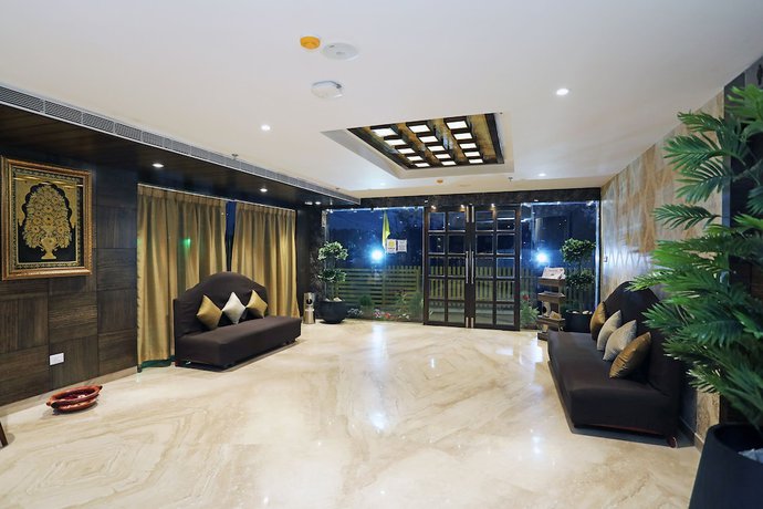 Imagen de los interiores del Hotel OYO 28757 Pikus Inn. Foto 17