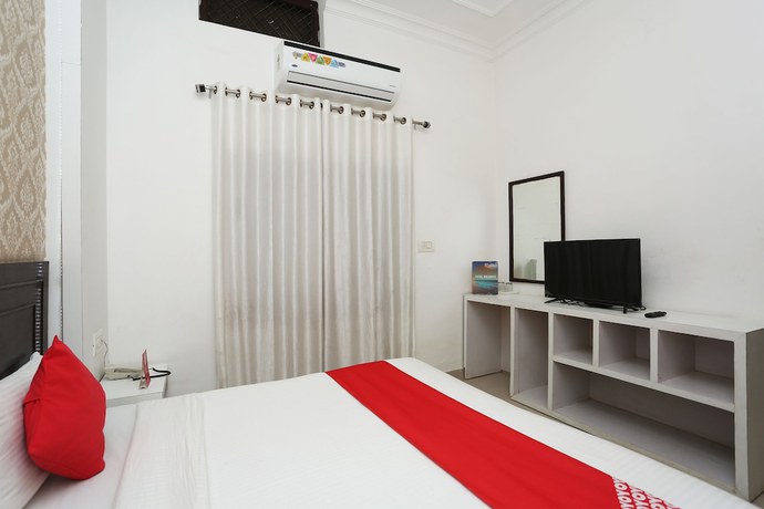 Imagen de la habitación del Hotel OYO 2877 Narayana Palace. Foto 3