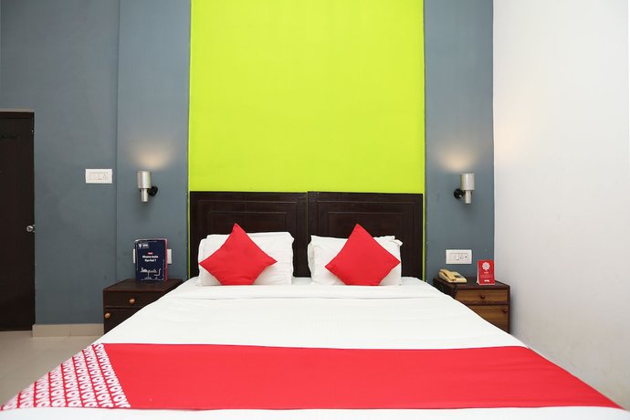 Imagen de la habitación del Hotel OYO 2877 Narayana Palace. Foto 4