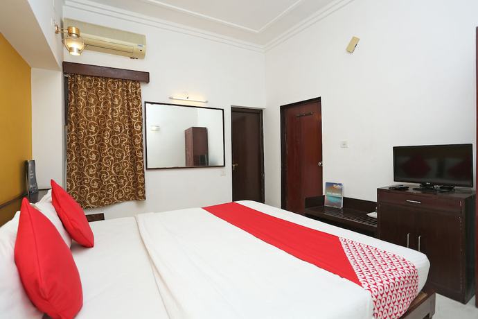 Imagen de la habitación del Hotel OYO 2877 Narayana Palace. Foto 12