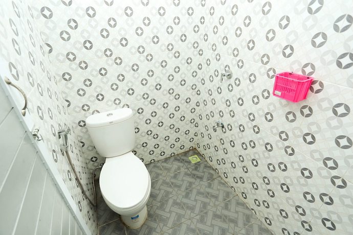 Imagen de la habitación del Hotel OYO 2879 Pondok Bunda Syariah. Foto 10