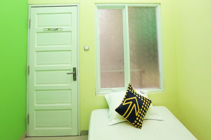 Imagen de la habitación del Hotel OYO 2879 Pondok Bunda Syariah. Foto 13