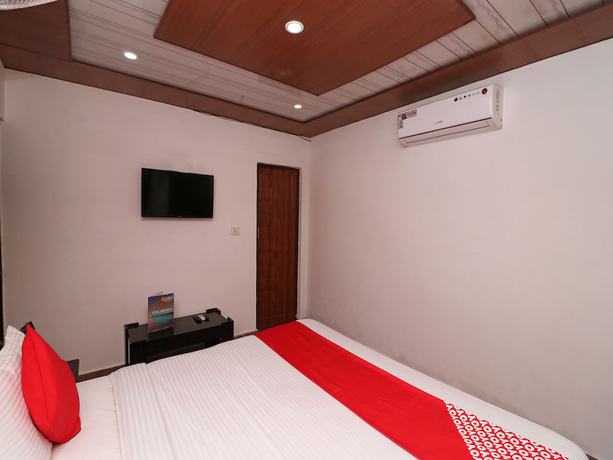 Imagen de la habitación del Hotel OYO 28838 Brv Resorts. Foto 12