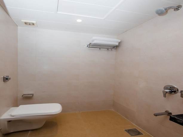 Imagen de la habitación del Hotel OYO 29204 Blue Sapphire. Foto 11