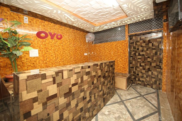 Imagen de los interiores del Hotel OYO 29245 E Square. Foto 18