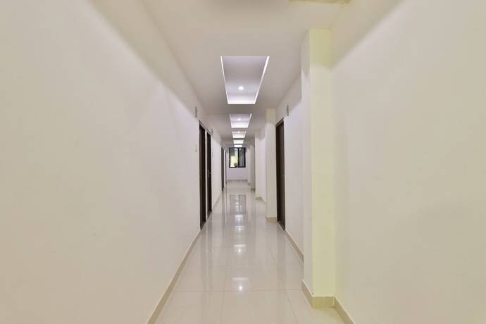 Imagen de los interiores del Hotel OYO 29317 Milan Guest House. Foto 15