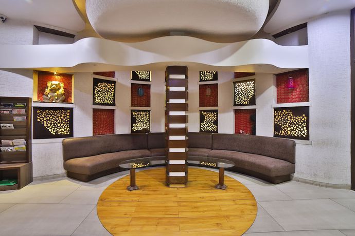 Imagen de los interiores del Hotel OYO 29657 The Emerald. Foto 14