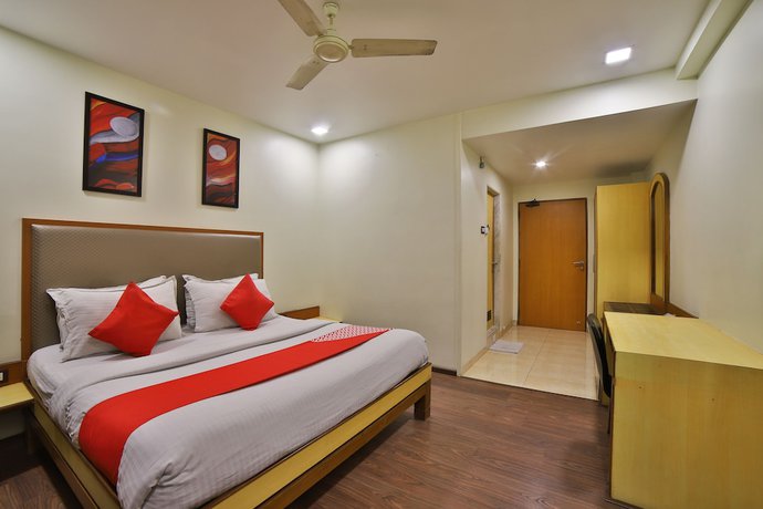 Imagen de la habitación del Hotel OYO 29657 The Emerald. Foto 11