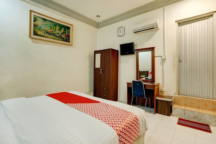 Imagen de la habitación del Hotel OYO 2972 Wisma Sartika. Foto 3