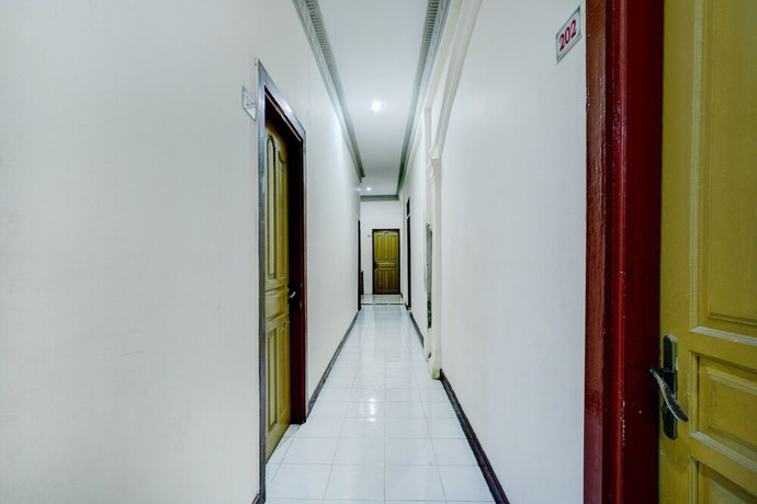Imagen de los interiores del Hotel OYO 2972 Wisma Sartika. Foto 17