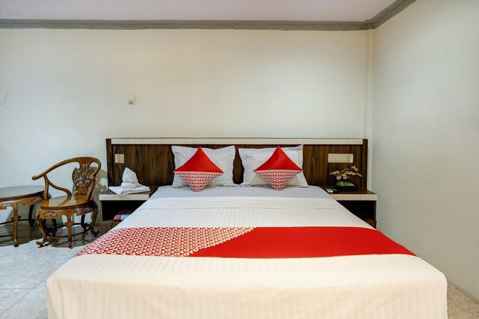 Imagen de la habitación del Hotel OYO 2972 Wisma Sartika. Foto 10