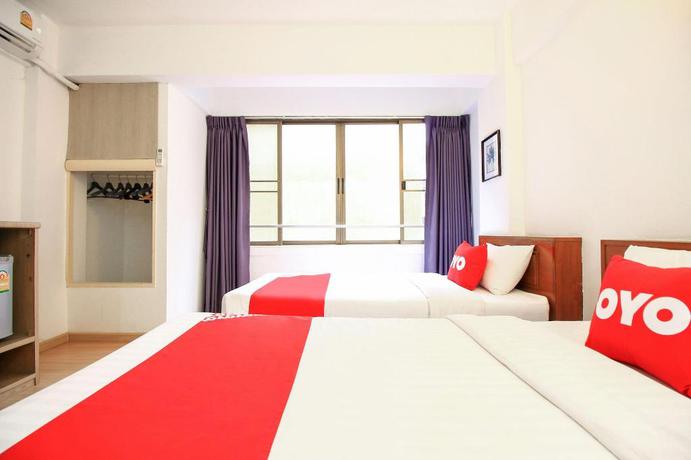 Imagen de la habitación del Hotel OYO 299 CROWN BTS NANA HOTEL. Foto 9