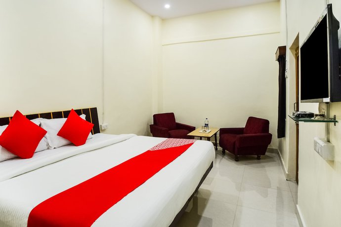 Imagen de la habitación del Hotel OYO 30000 Panghat. Foto 8