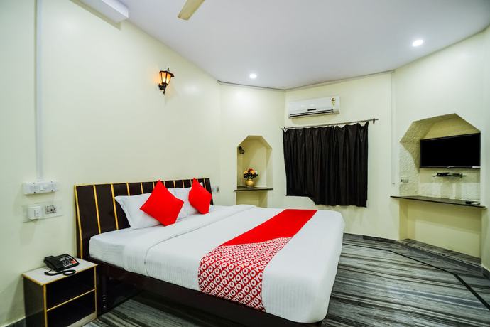 Imagen de la habitación del Hotel OYO 30000 Panghat. Foto 11