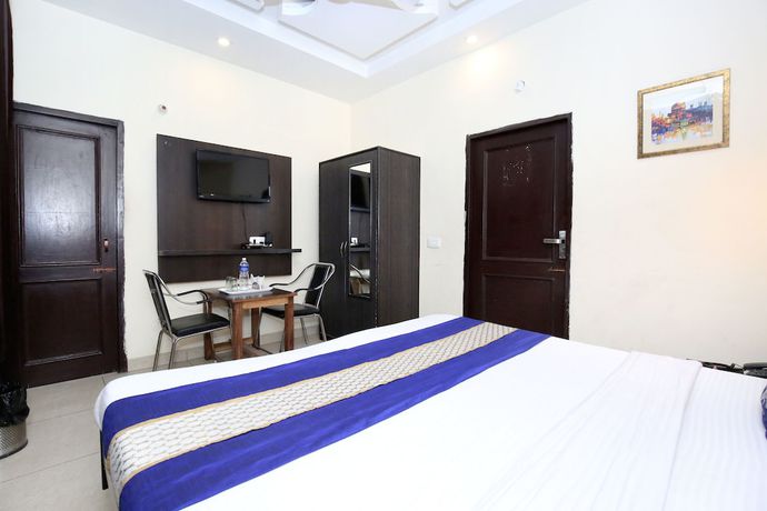 Imagen de la habitación del Hotel OYO 3004 Star City. Foto 15