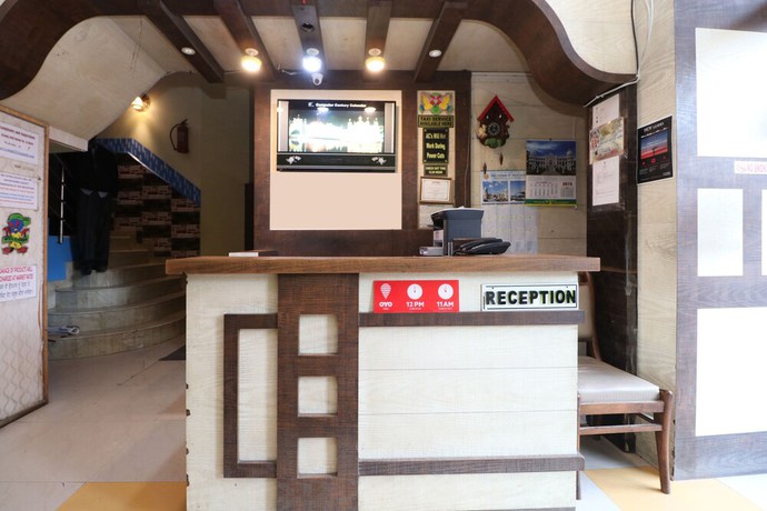 Imagen de los interiores del Hotel OYO 30100 Lucky Guest House. Foto 18