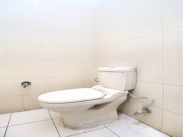 Imagen de la habitación del Hotel OYO 30127 Sabina International. Foto 8