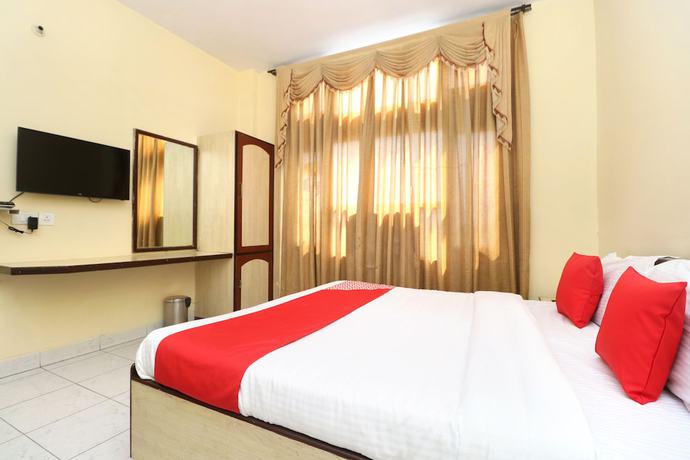 Imagen de la habitación del Hotel OYO 30127 Sabina International. Foto 16