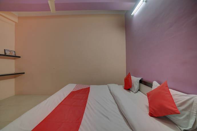 Imagen de la habitación del Hotel OYO 30243 Sanwariya Bhagwan. Foto 13