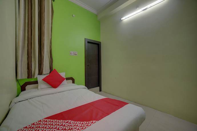 Imagen de la habitación del Hotel OYO 30243 Sanwariya Bhagwan. Foto 16