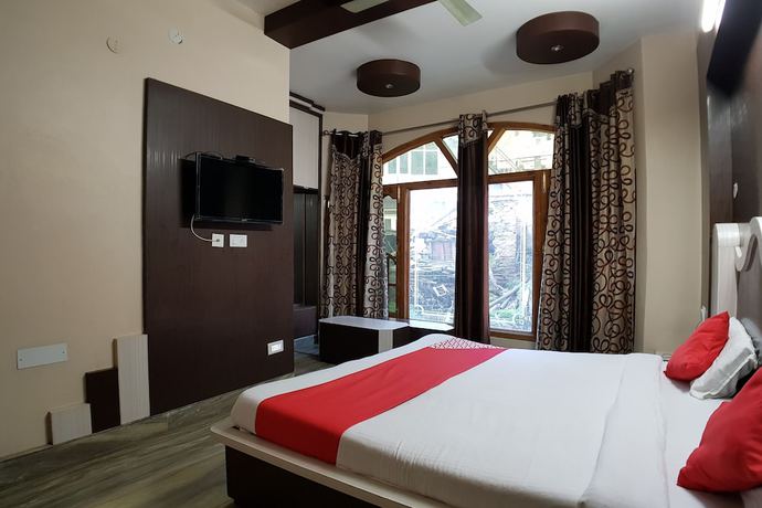 Imagen de la habitación del Hotel OYO 30576 Satyam Regency. Foto 12