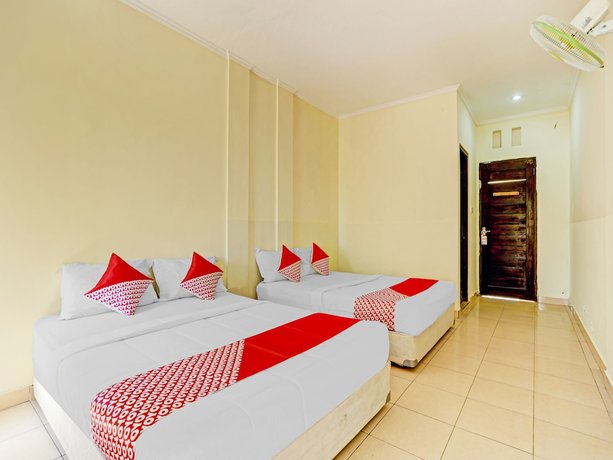 Imagen de la habitación del Hotel OYO 3062 Pondok Wisata Dewata. Foto 4