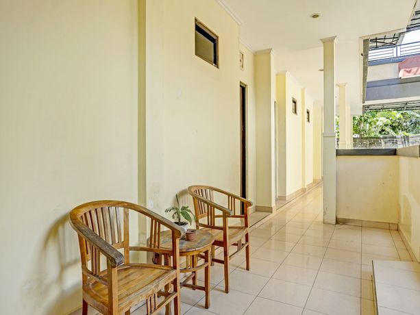 Imagen de los interiores del Hotel OYO 3062 Pondok Wisata Dewata. Foto 16